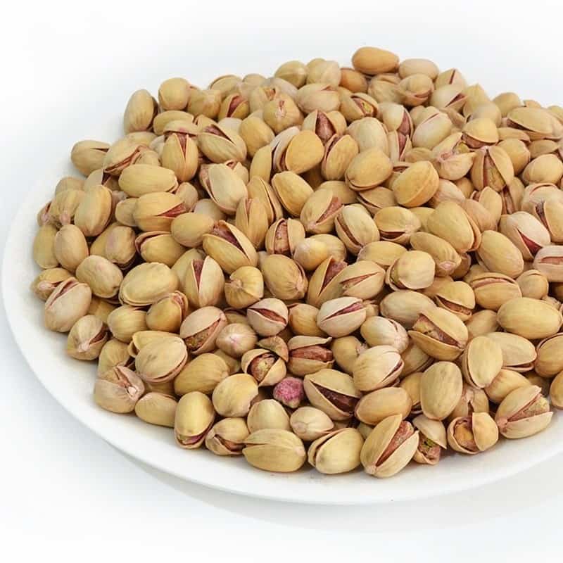 تصویر 4 از پسته احمدآقایی تازه خندان با مغز پر و طعم طبیعی دلپذیر